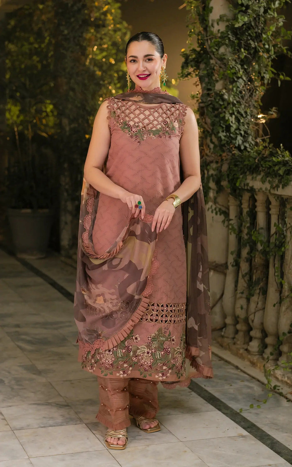 Asifa and Nabeel | Gulkari Summer 25 | Saffron Day (GKL-04) - Riwayat-e-Khas