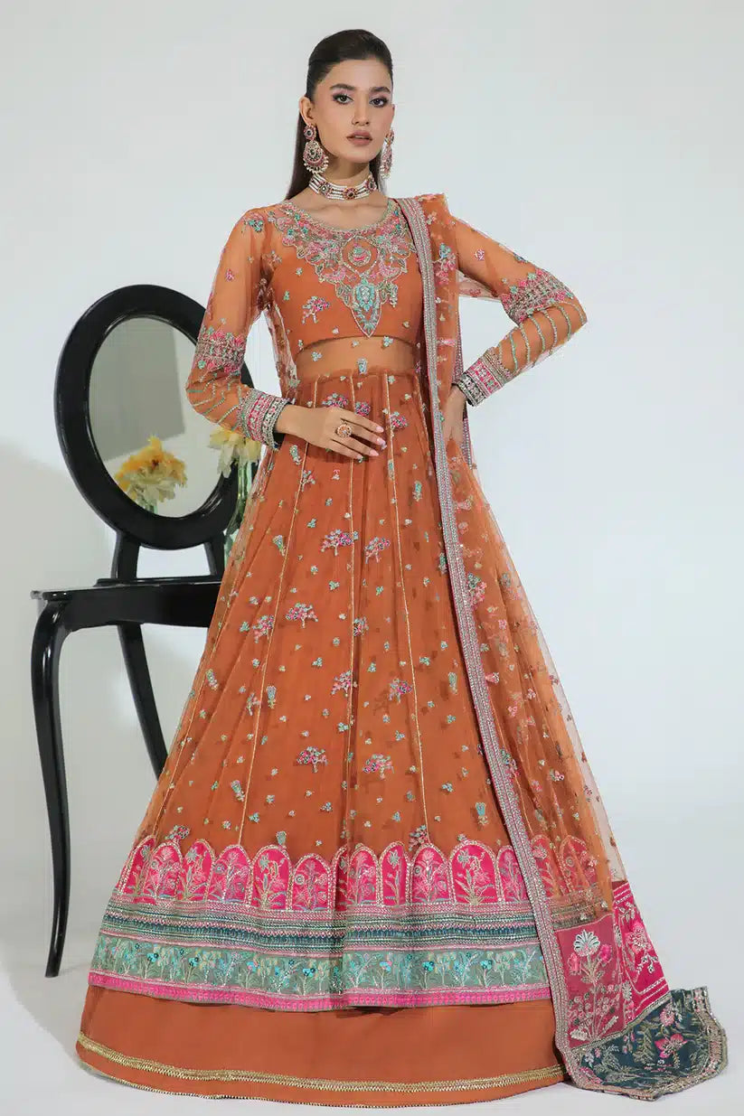 Avyana | Surmaya Wedding Formals 23 | Sunehri - Riwayat-e-Khas
