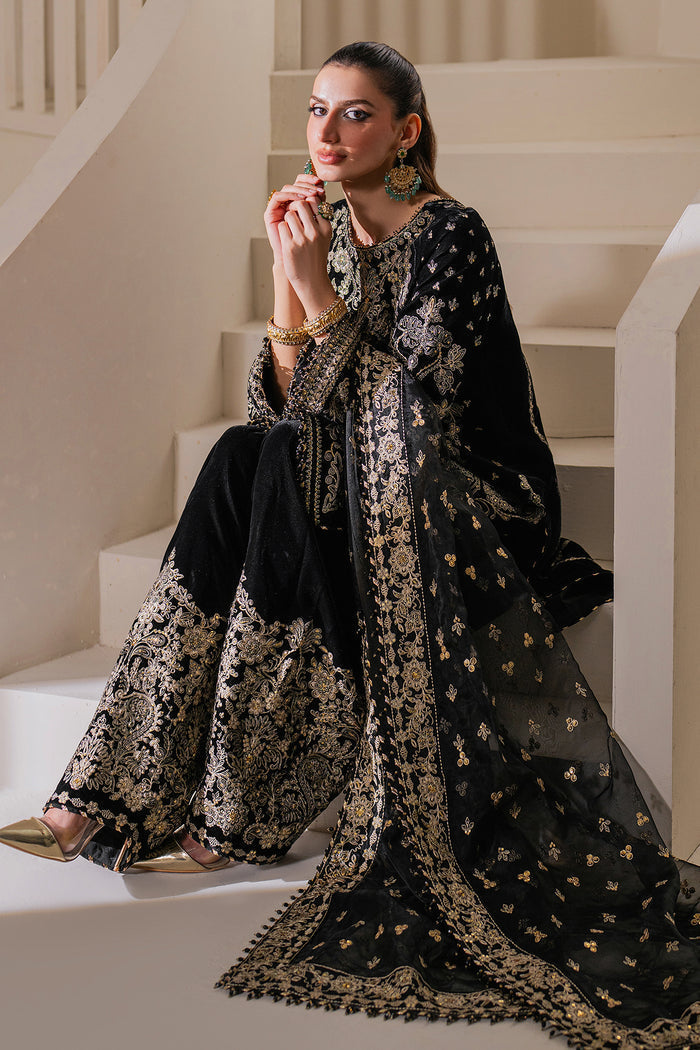 Baroque | Velvet Formals | VELVET UF-760