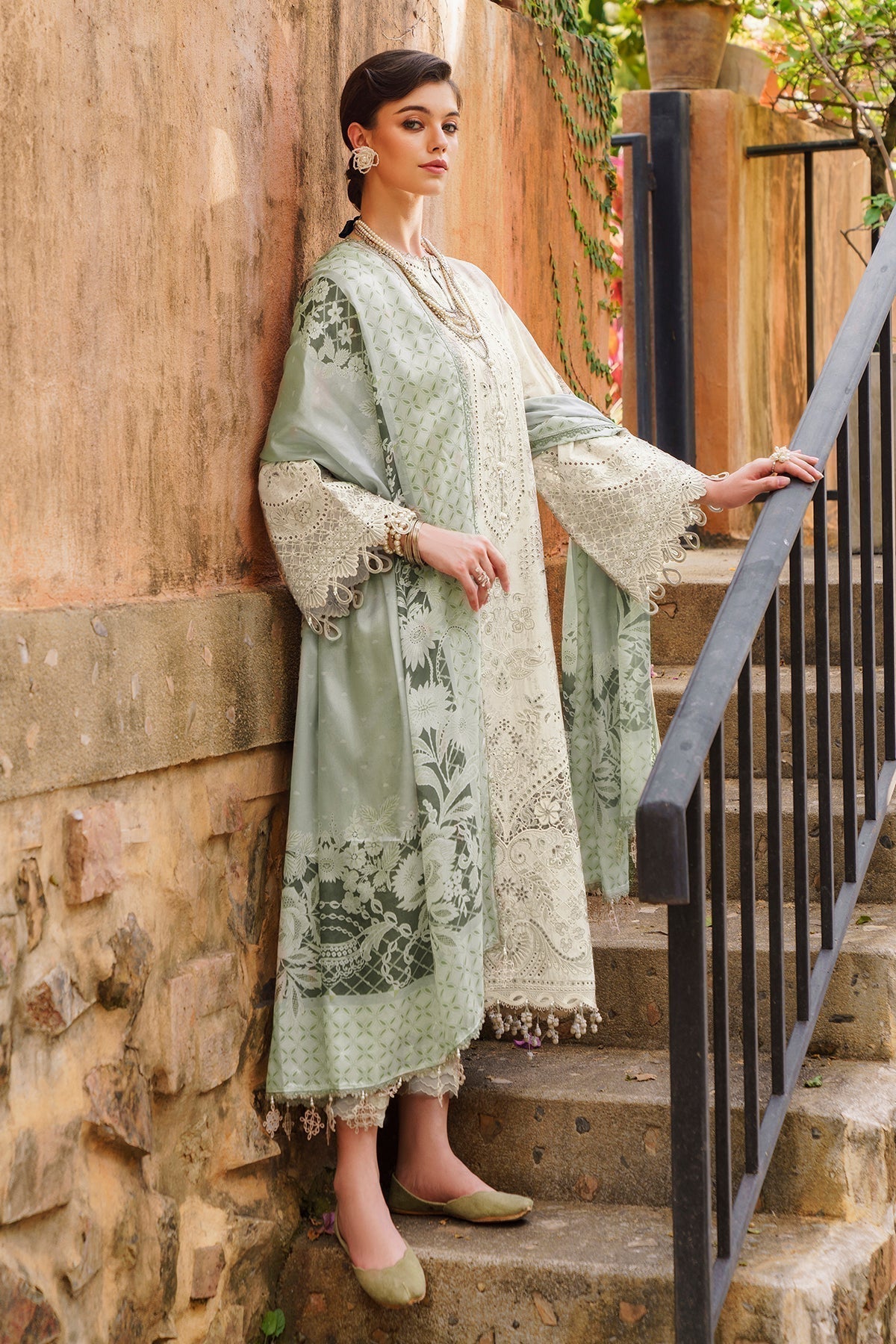 Baroque | Swiss Lawn 24 | SL12-D01 - House Of Anaya