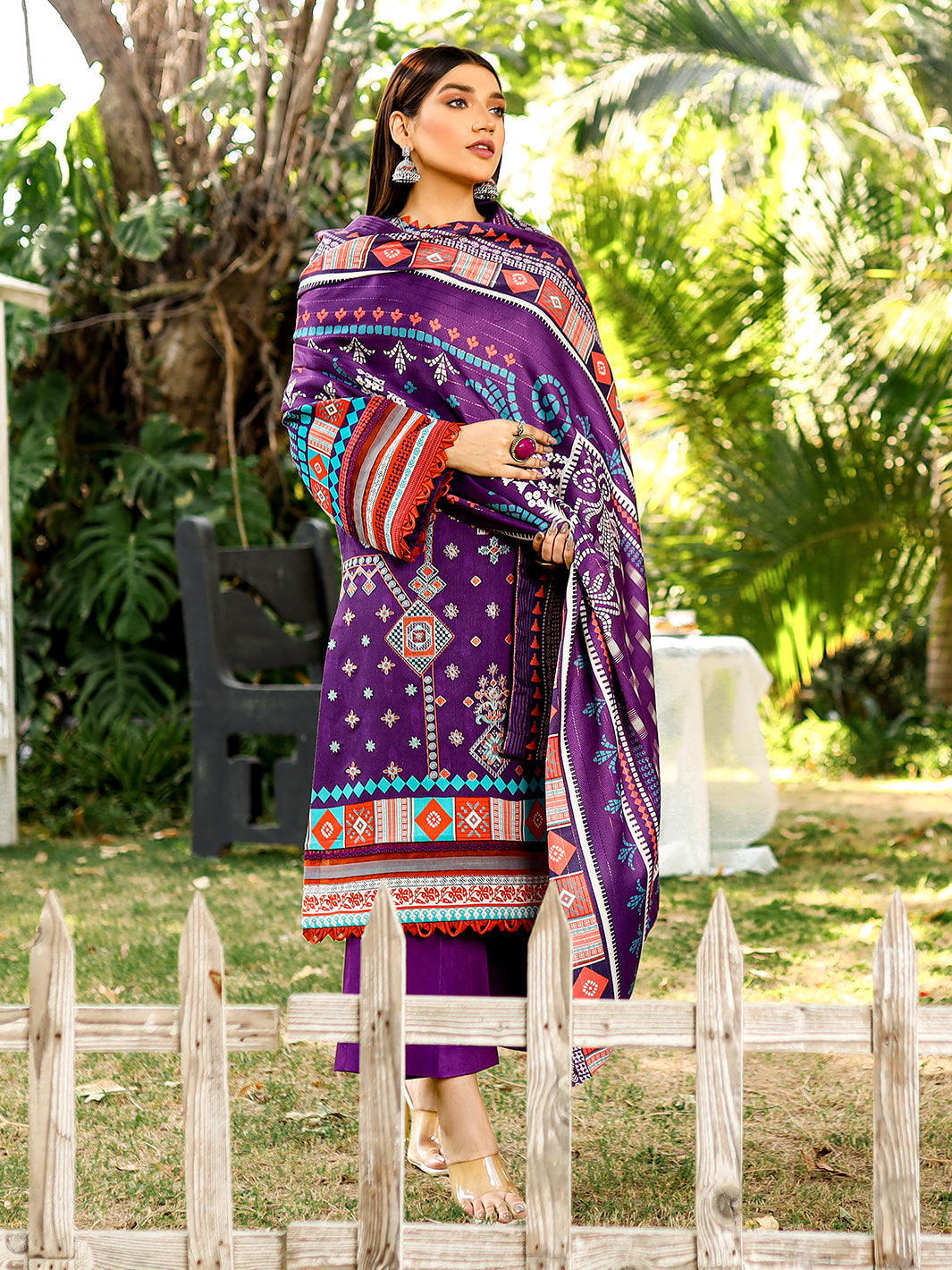 Bin Ilyas | Maya Jahan Winter 24 |  761 B