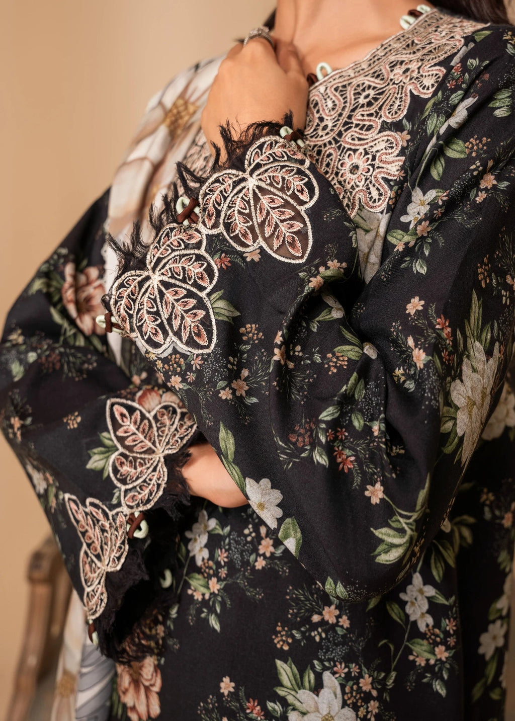 Nureh | Shades of Winter | ELARA (AZ-01) - House Of Anaya