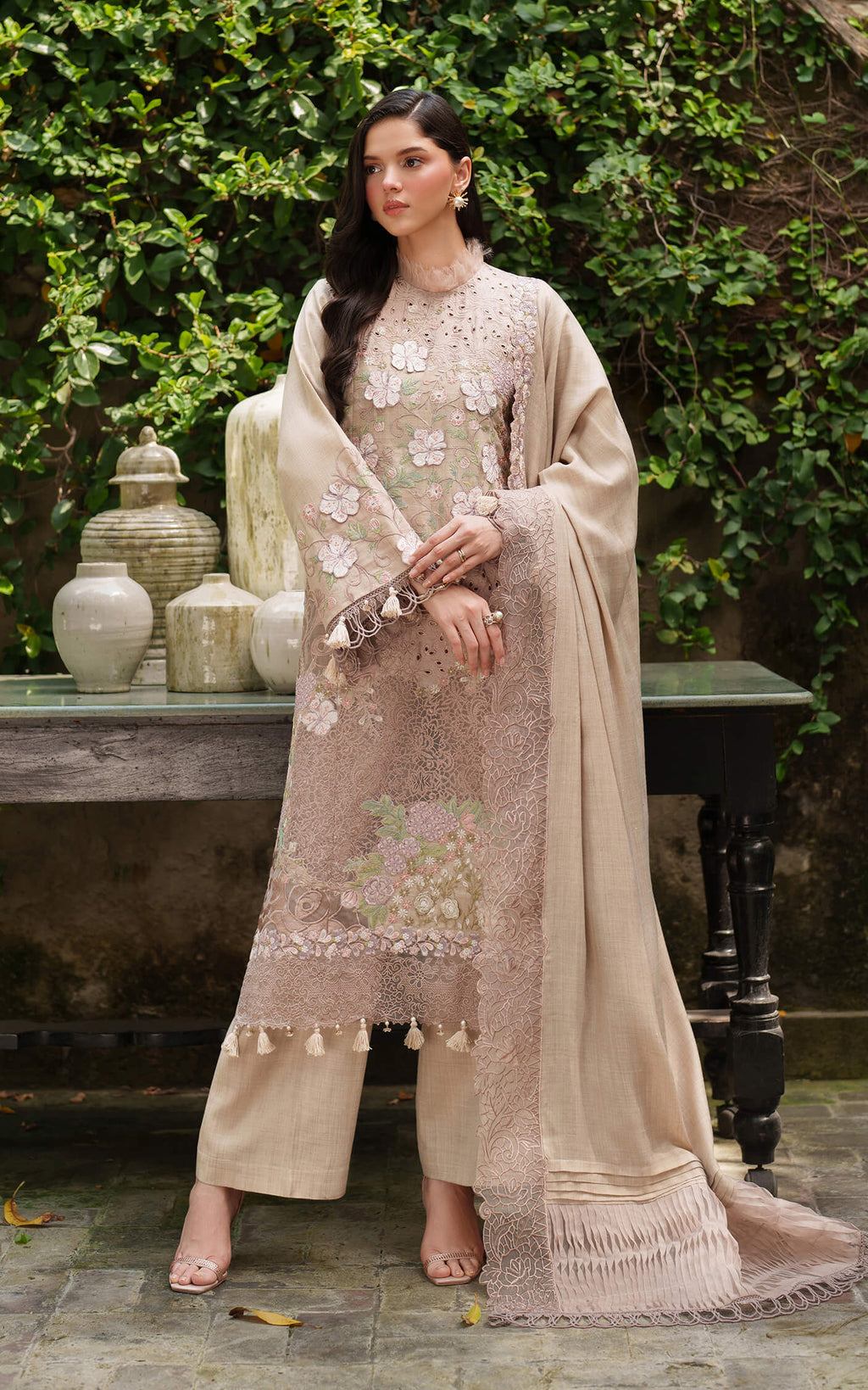 Asifa and Nabeel | Pashmina Luxe 25 | Blanc LWC25-03
