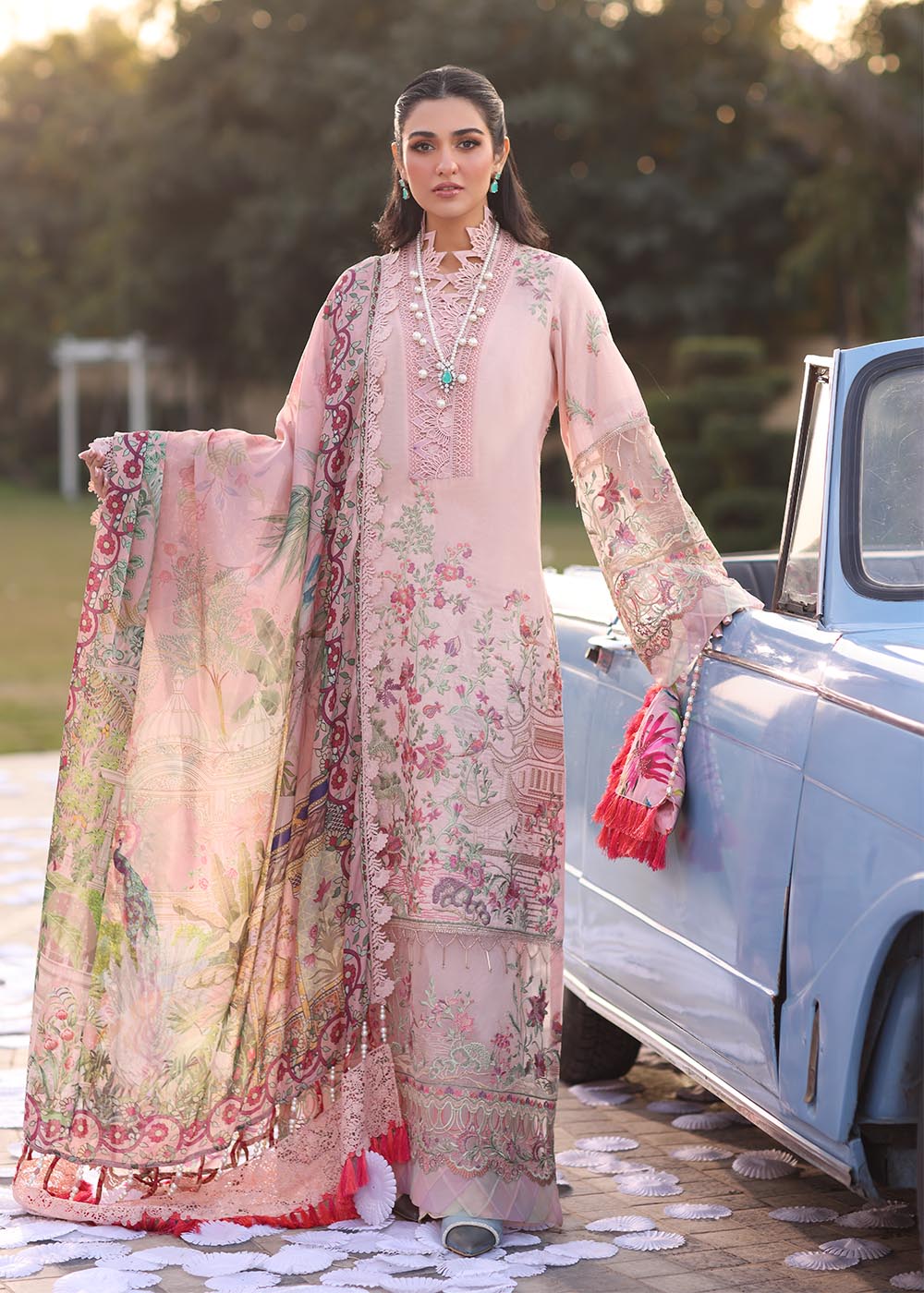 Musferah saad | Pretty Girls | Bloome