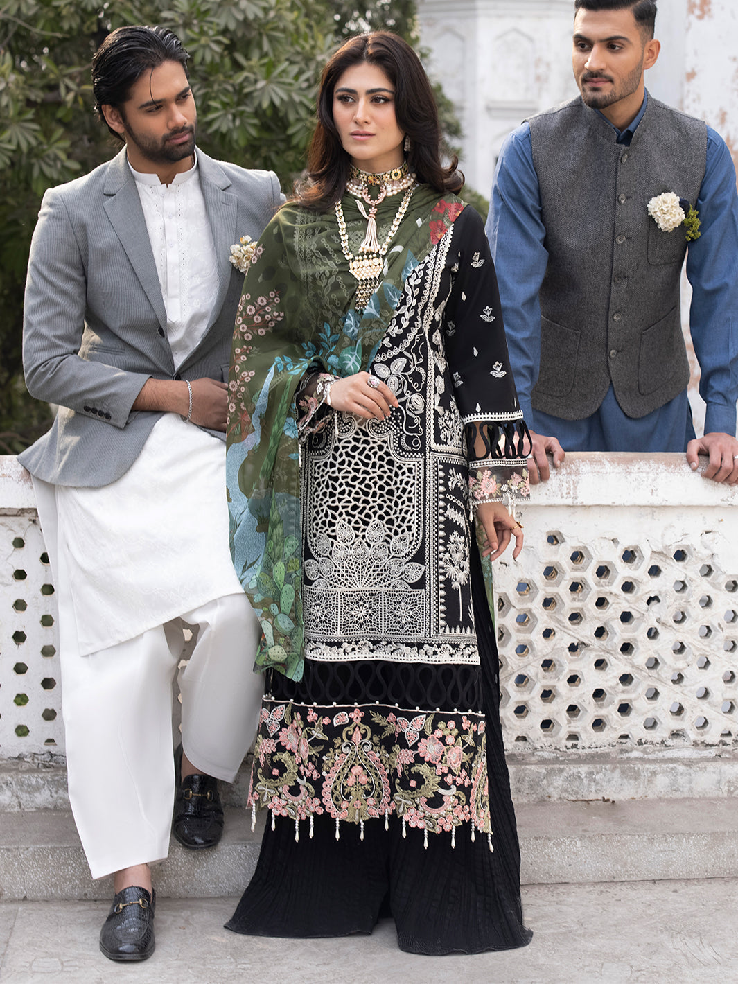 Mahnur | Mahrukh Luxury Lawn 24 | CAMELIA - Riwayat-e-Khas