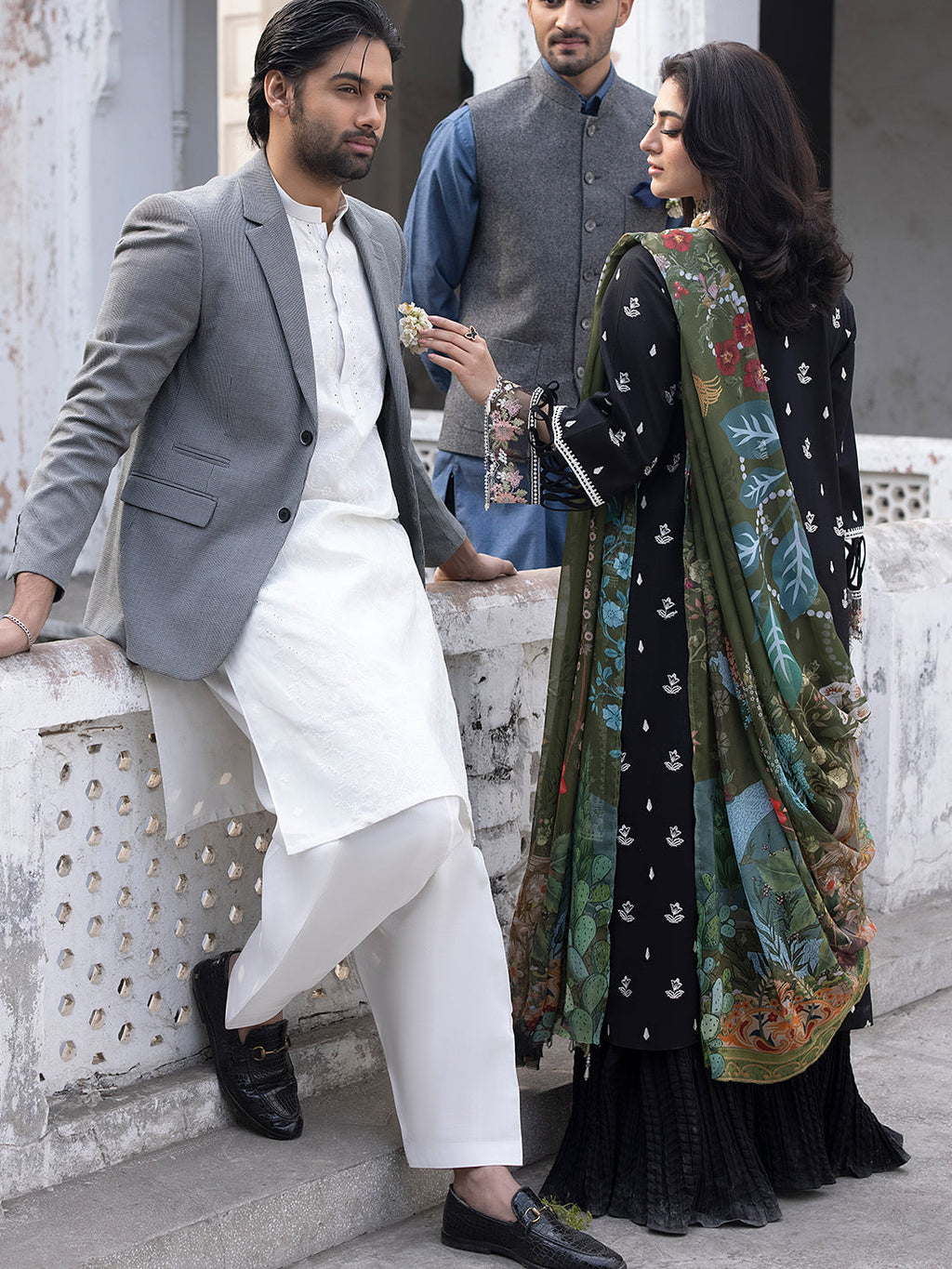 Mahnur | Mahrukh Luxury Lawn 24 | CAMELIA - Riwayat-e-Khas