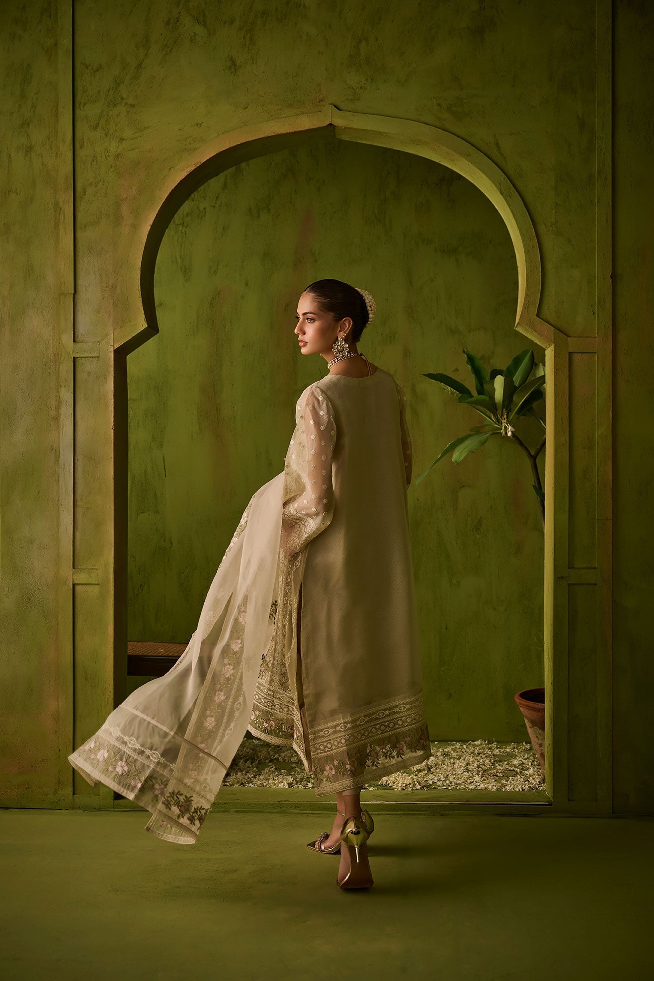 Dhanak | Festive Formals | SS24DU-3194 BEIGE 3Pcs - House Of Anaya