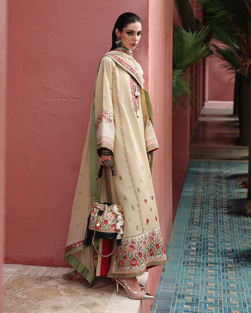 Mushq | Nuvera | Rawsilk | Cardinal Gem