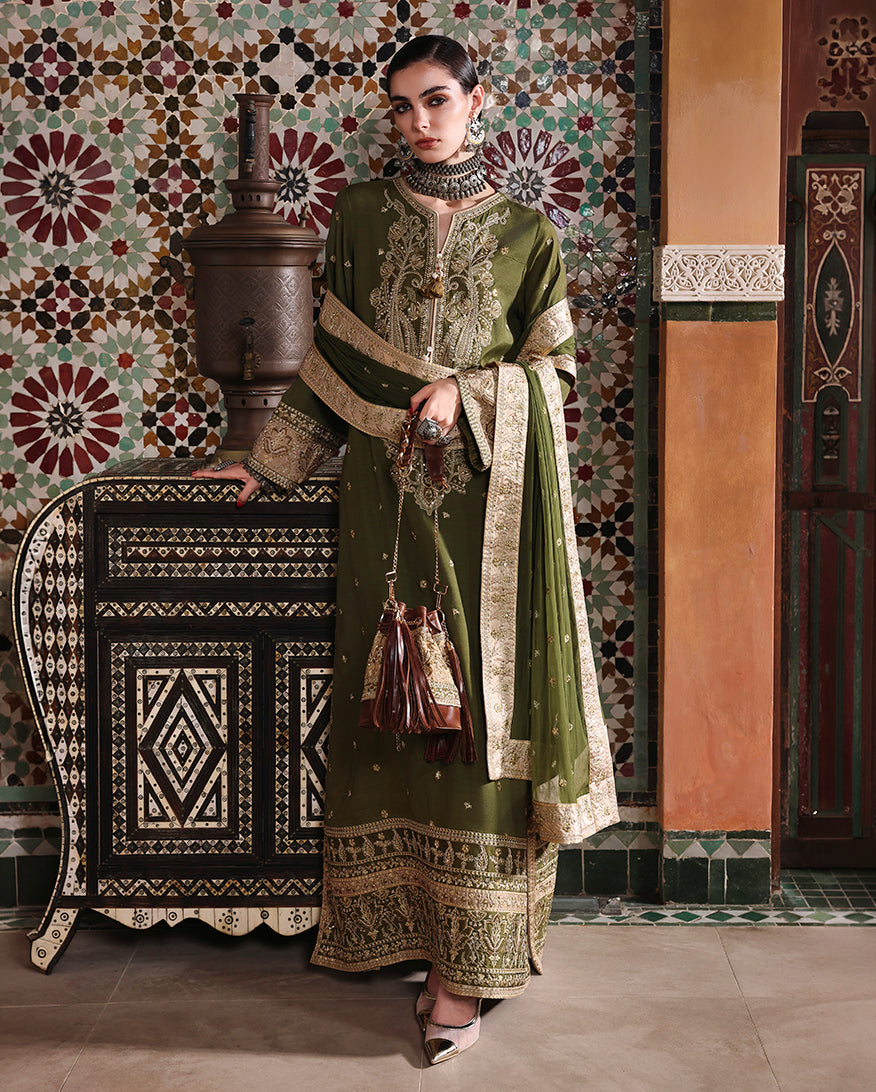 Mushq | Nuvera | Rawsilk | Celestia Crown