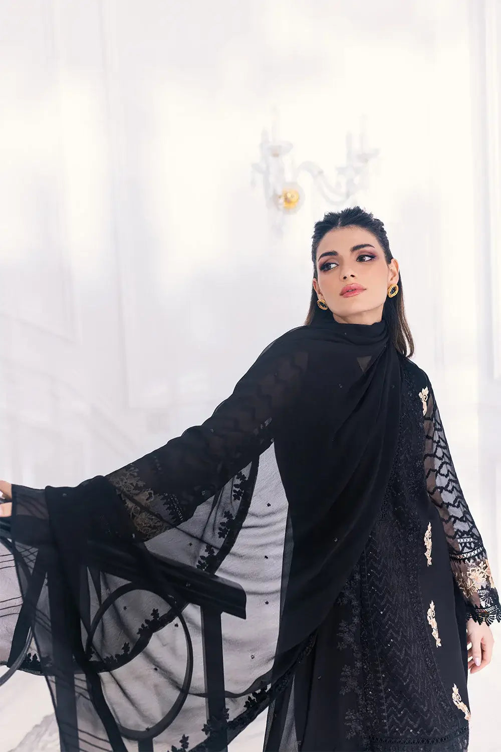 Azure | Embroidered Ensembles 23 | Cendre Muse - Riwayat-e-Khas