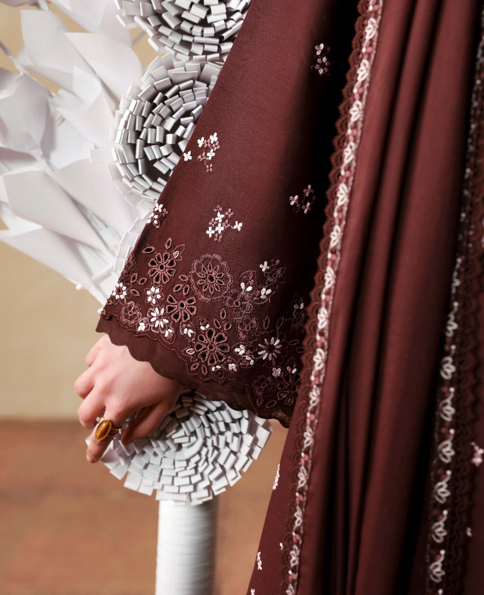 Republic Womenswear | Basic Vol 1'26 | Cocoa