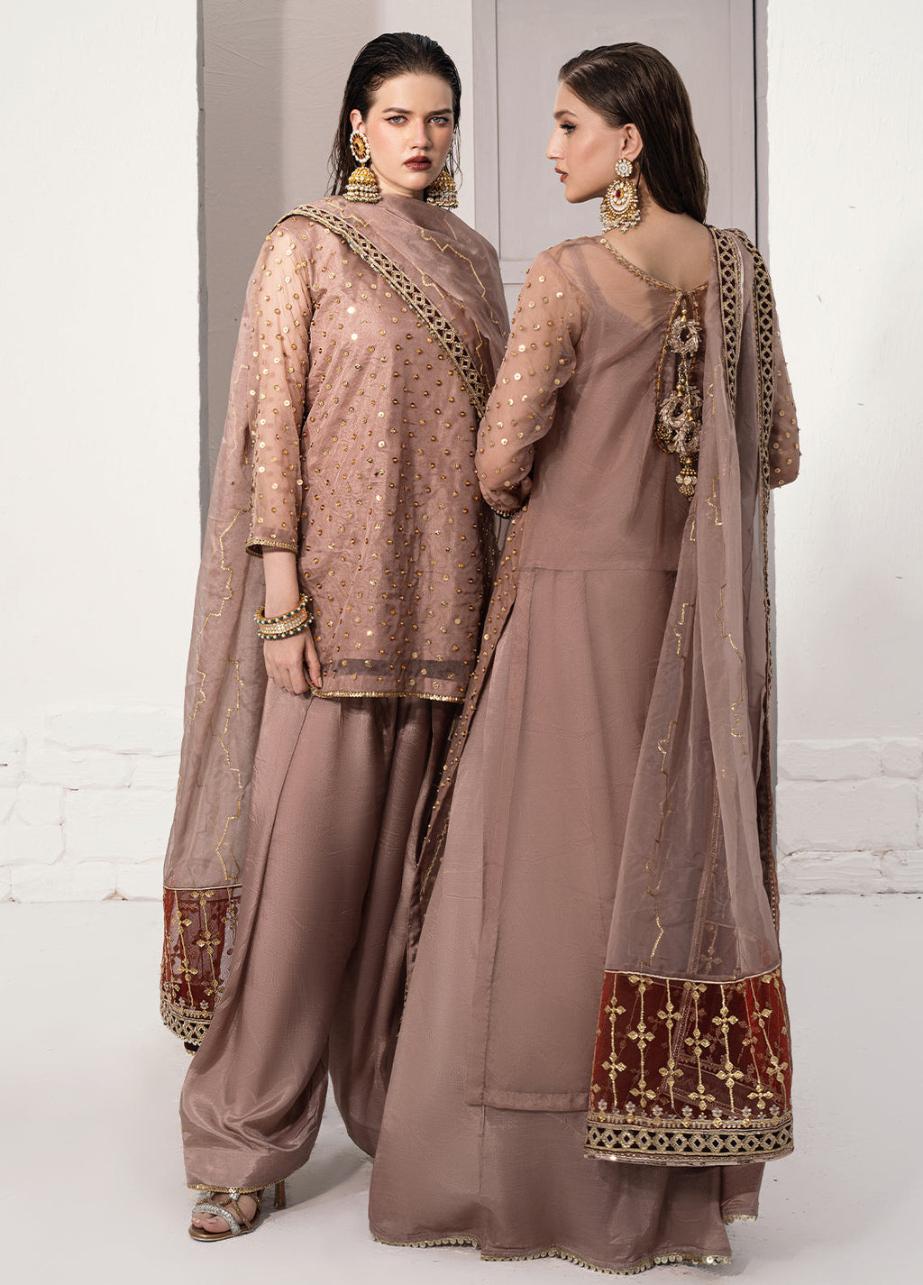 Sahane | Savoir Luxury Formals | CT-140001 Lirio - Savoir - Riwayat-e-Khas