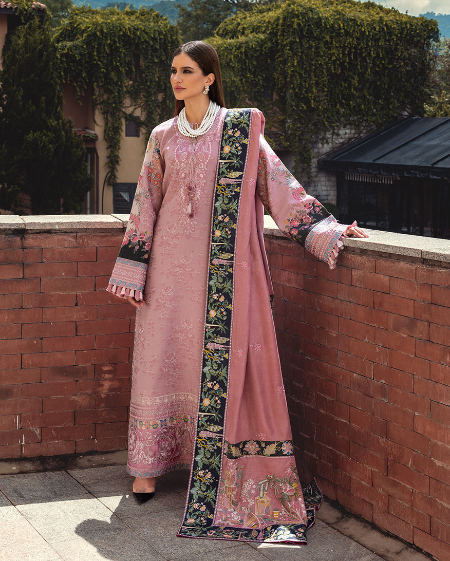 Mushq | Winter Broadway 25 | Cortona Bloom