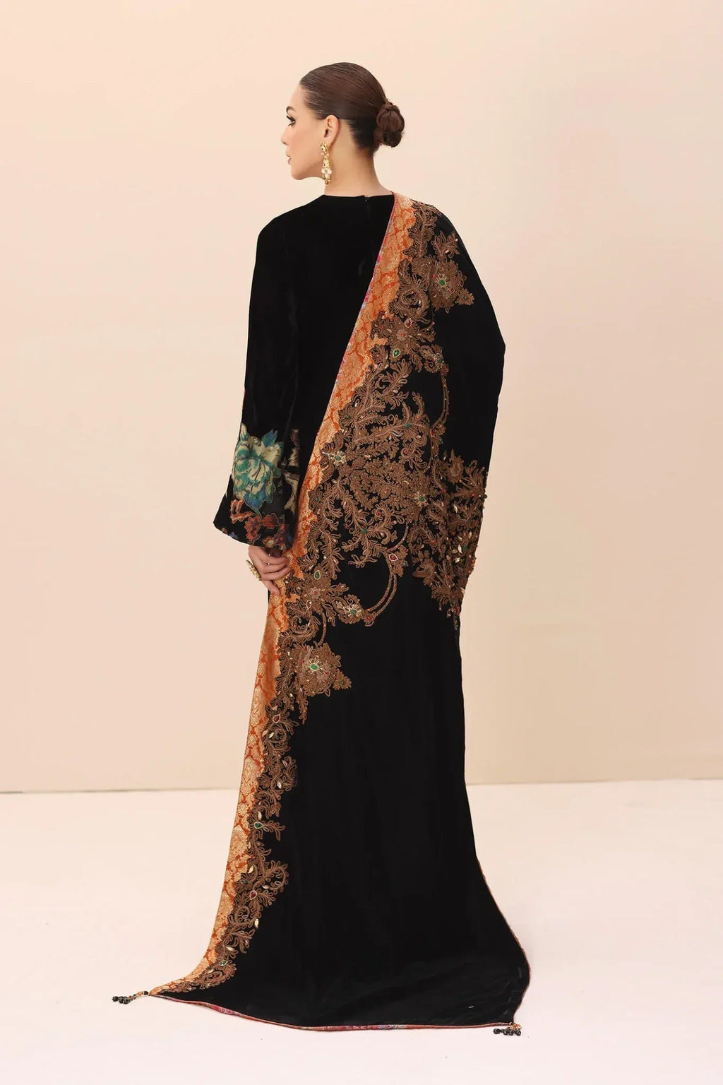 Musferah Saad | Ethereal Embrace | Crowned Jewel