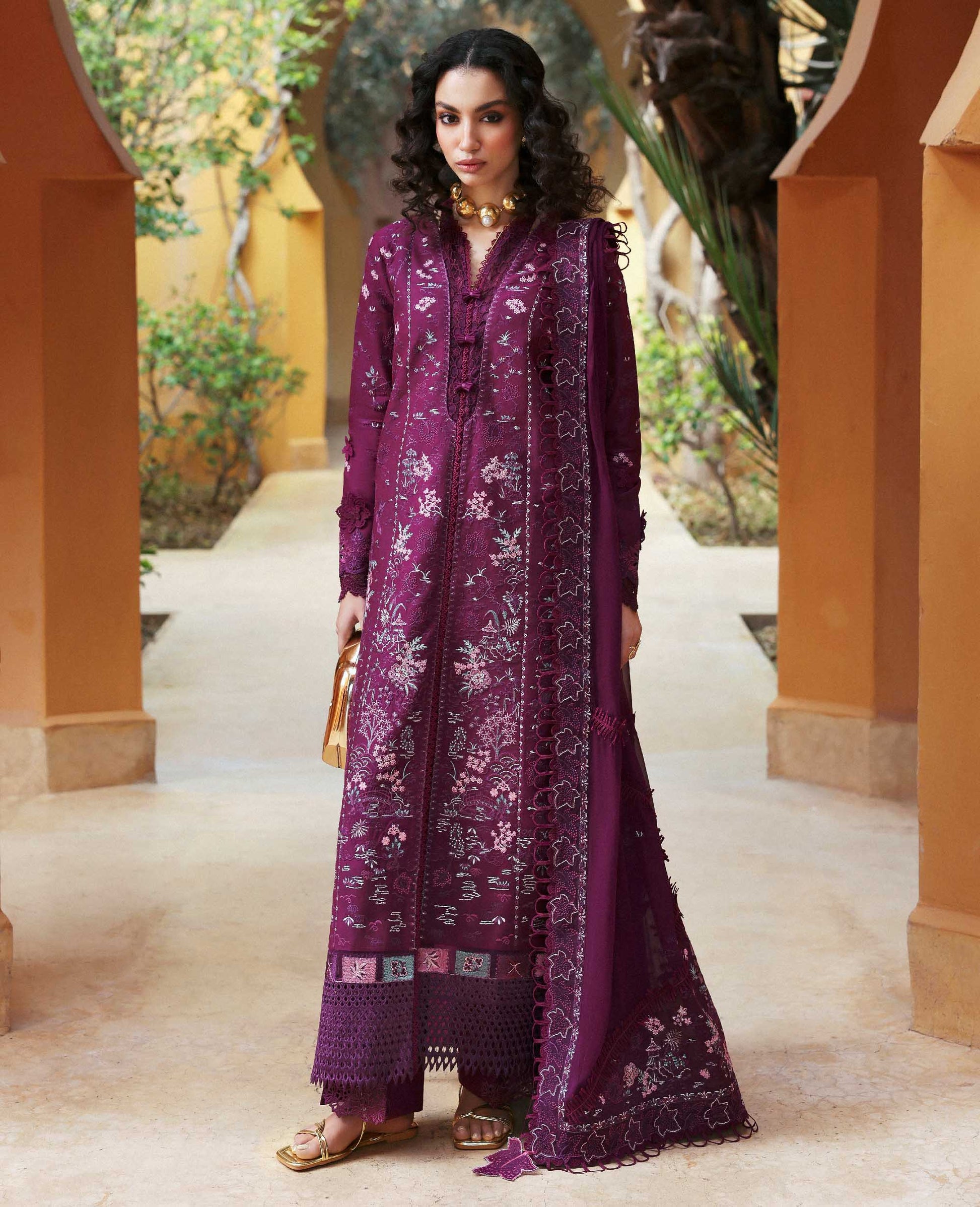 Republic Womenswear | Embroidered Pret 26 | Cysia