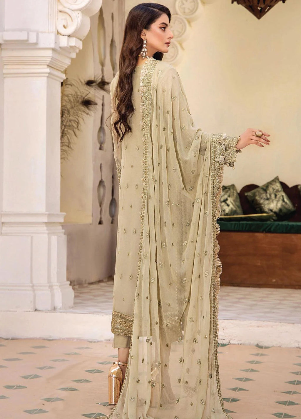 Pareesha by Humdum Embroidered Chiffon 3Pc Suit PS-09 - Riwayat-e-khas