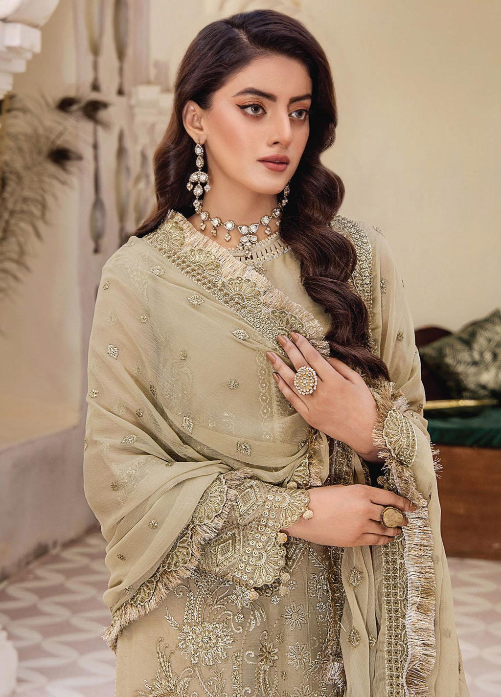 Pareesha by Humdum Embroidered Chiffon 3Pc Suit PS-09 - Riwayat-e-khas