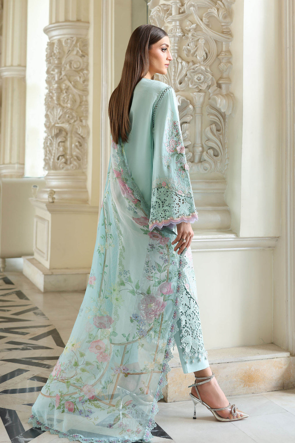 Maria B | Luxury Lawn 26 | 3 Piece Embroidered Lawn Suit