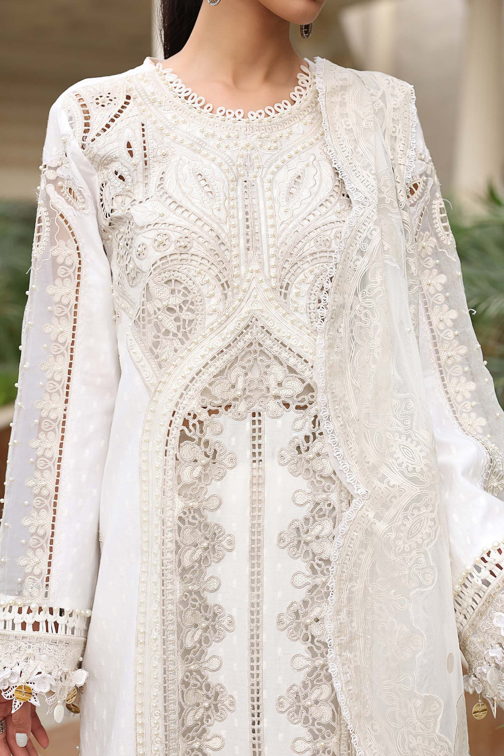 Maria B | Luxury Lawn 26 | 3 Piece Embroidered Jacquard Lawn Suit