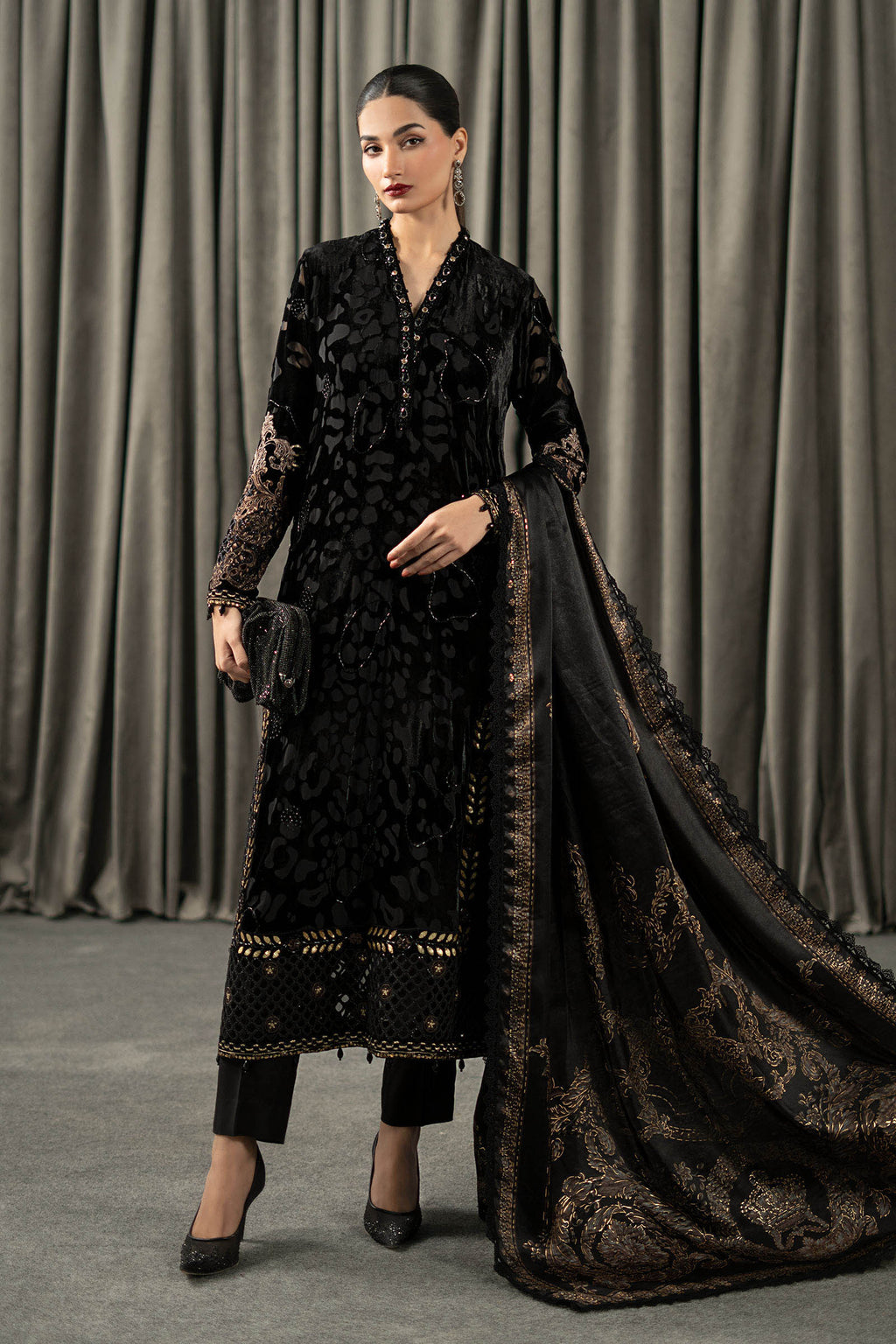 Maria B | Winter Luxe Pret 25 | WLS-1301-Black and Gold