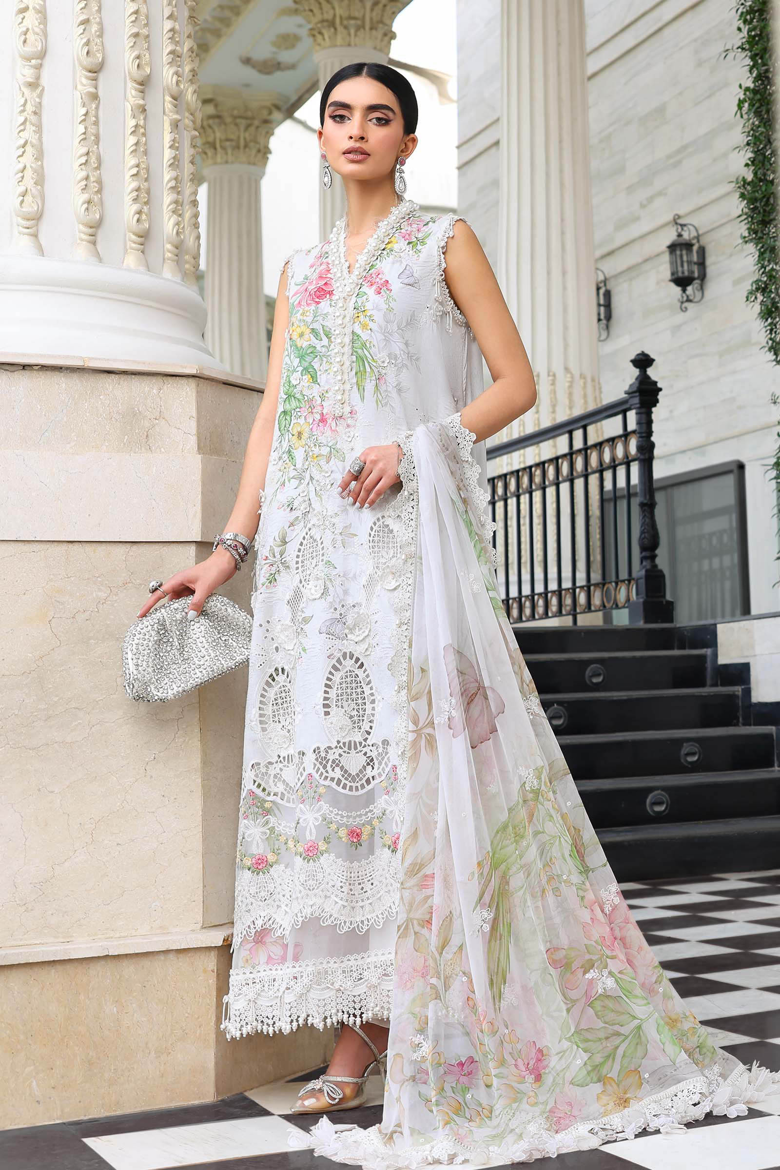 Maria B | Luxury Lawn 26 | 3 Piece Embroidered Lawn Suit