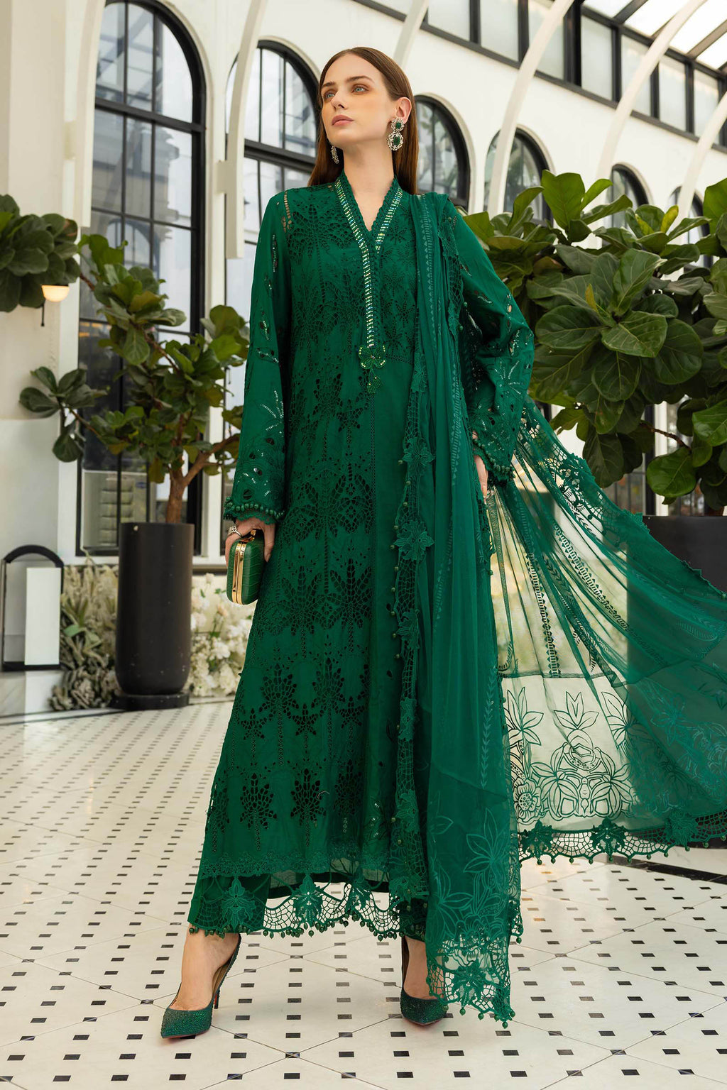 Maria B | Luxury Lawn 26 | 3 Piece Embroidered Lawn Suit
