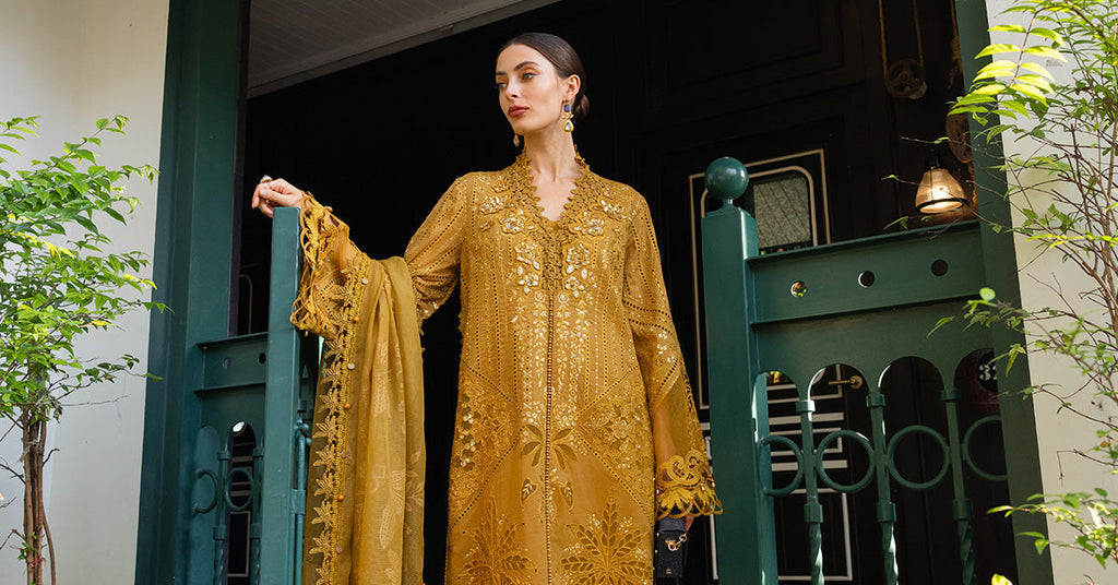Maria B | Luxury Lawn 26 | 3 Piece Embroidered Lawn Suit