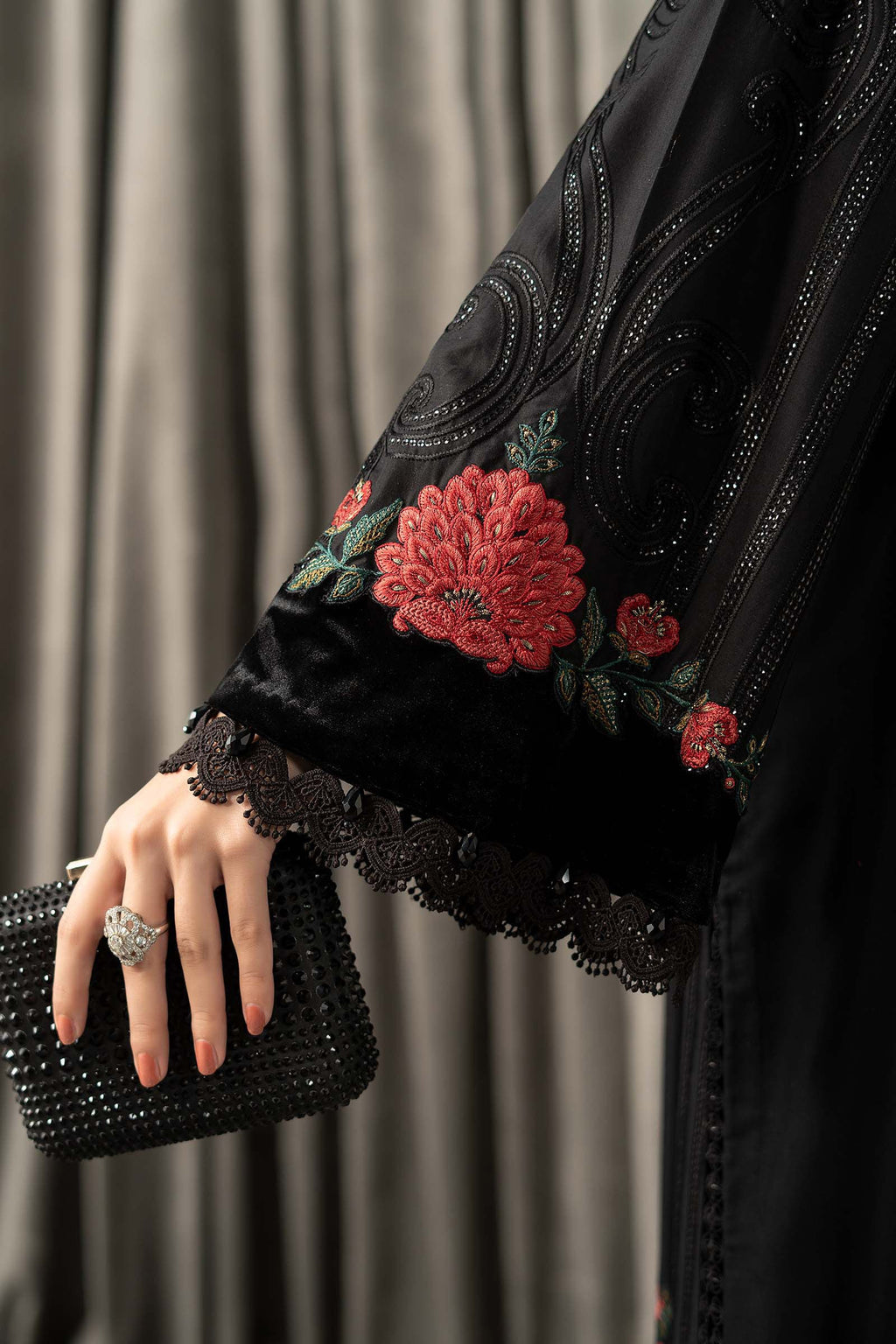Maria B | Winter Luxe Pret 25 | WLS-1309-Black