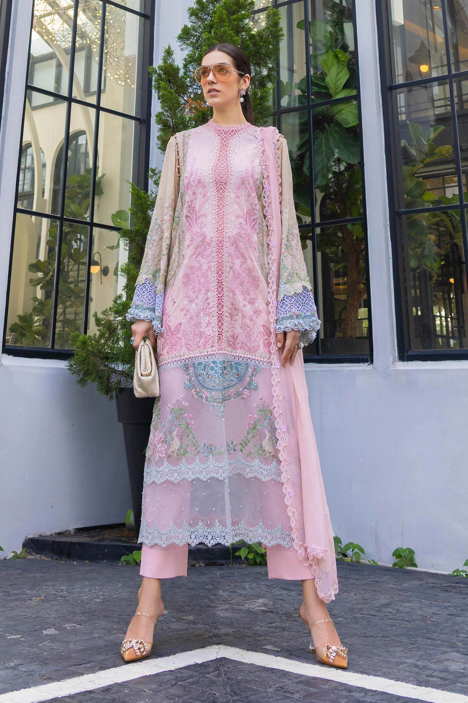 Maria B | Luxury Lawn 26 | 3 Piece Embroidered Lawn Suit