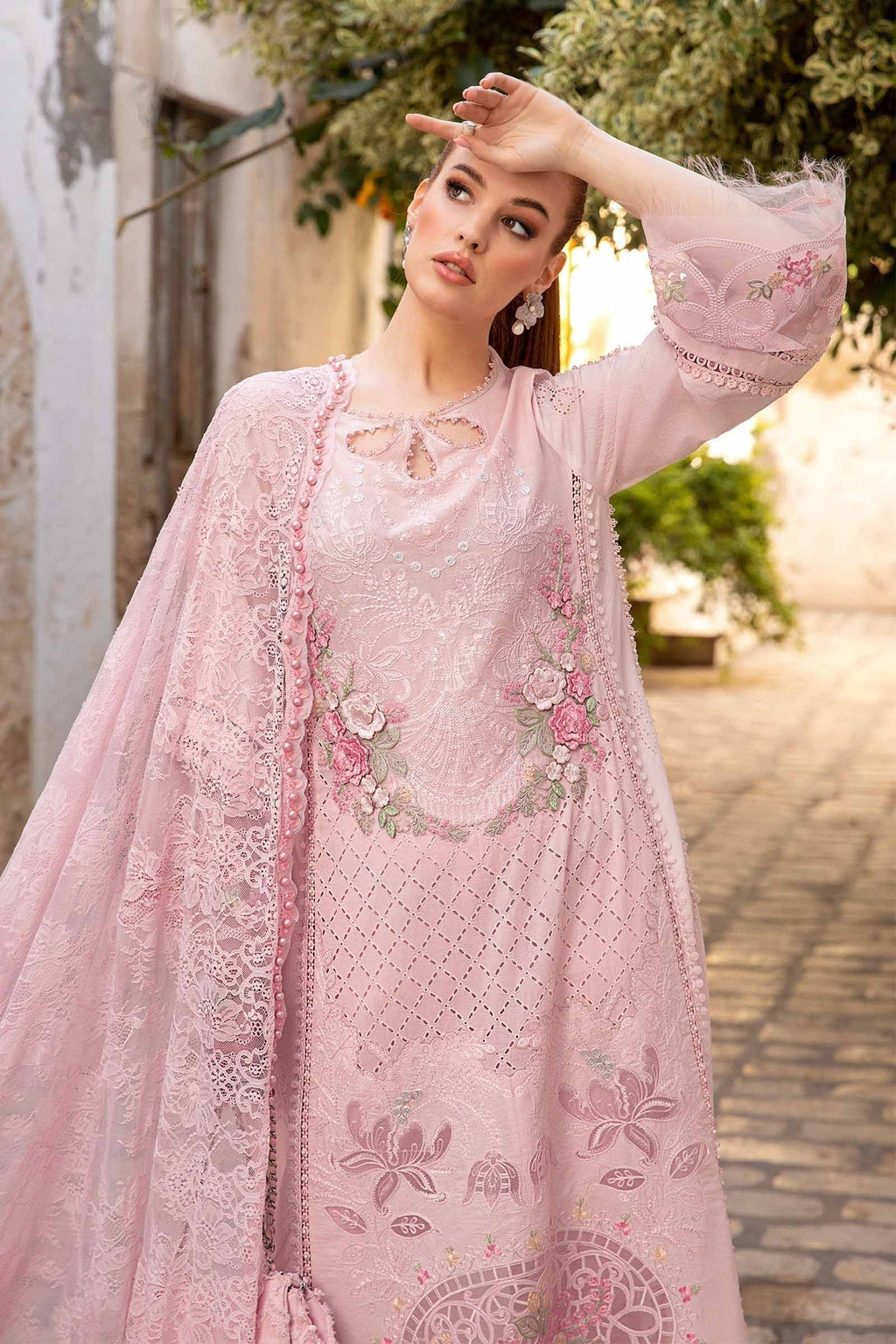 Maria B - D-2411-A - Lawn