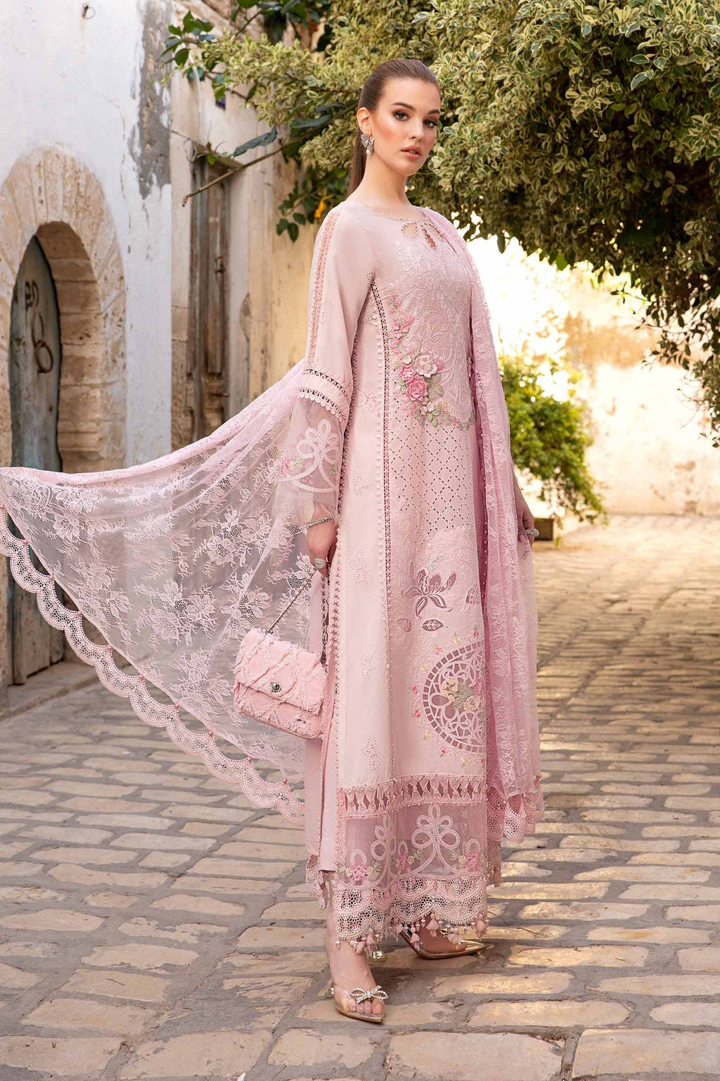 Maria B - D-2411-A - Lawn