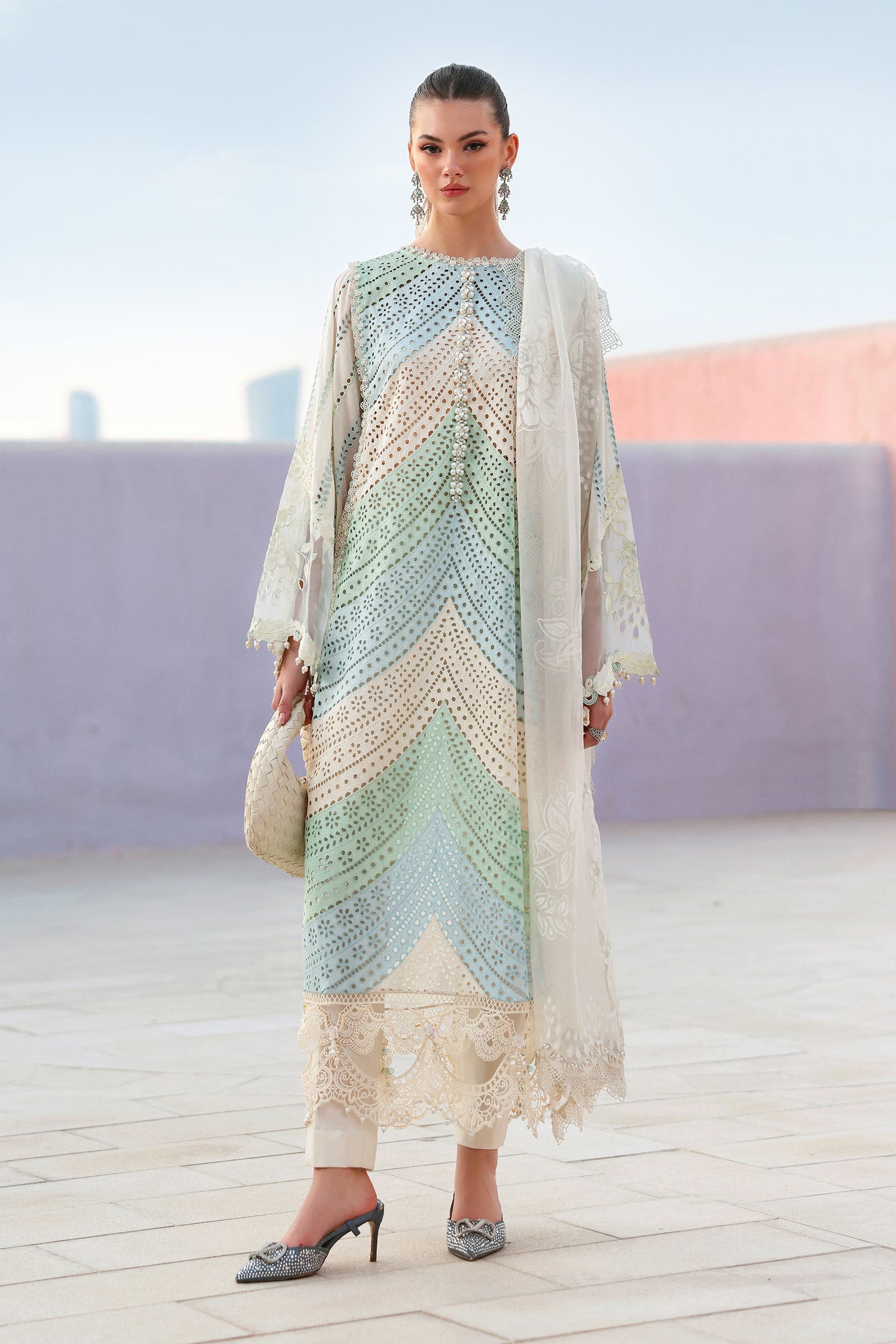 Maria B | Edit Lawn’26 | 3 Piece Unstitched Embroidered Lawn Suit