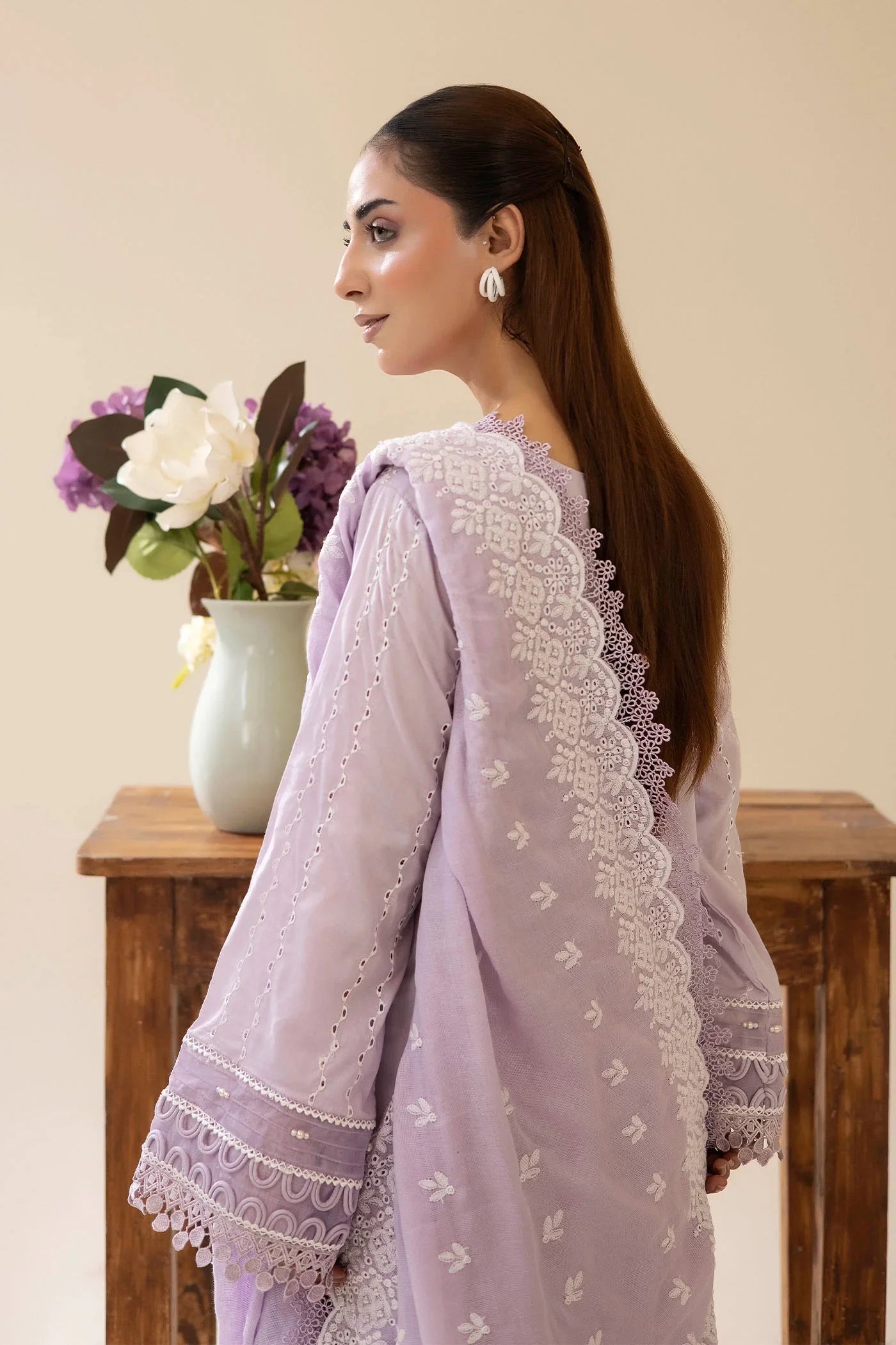 Adans Libas | Chikankari Lawn | CHIKANKARI LAWN-12 - 3