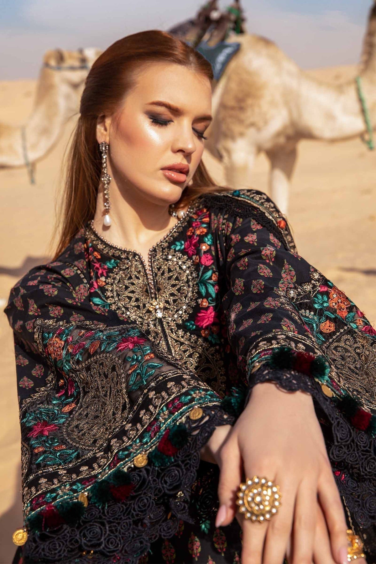 Maria B - D-2413-B- Lawn