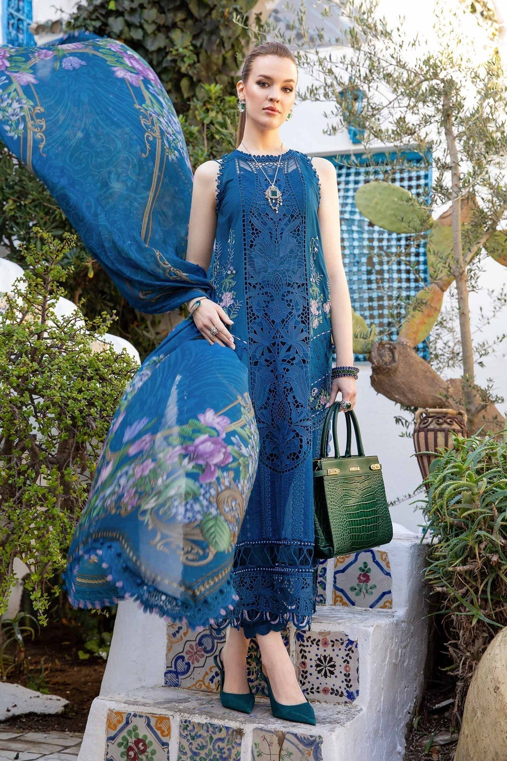 Maria B - D-2415-A - Lawn