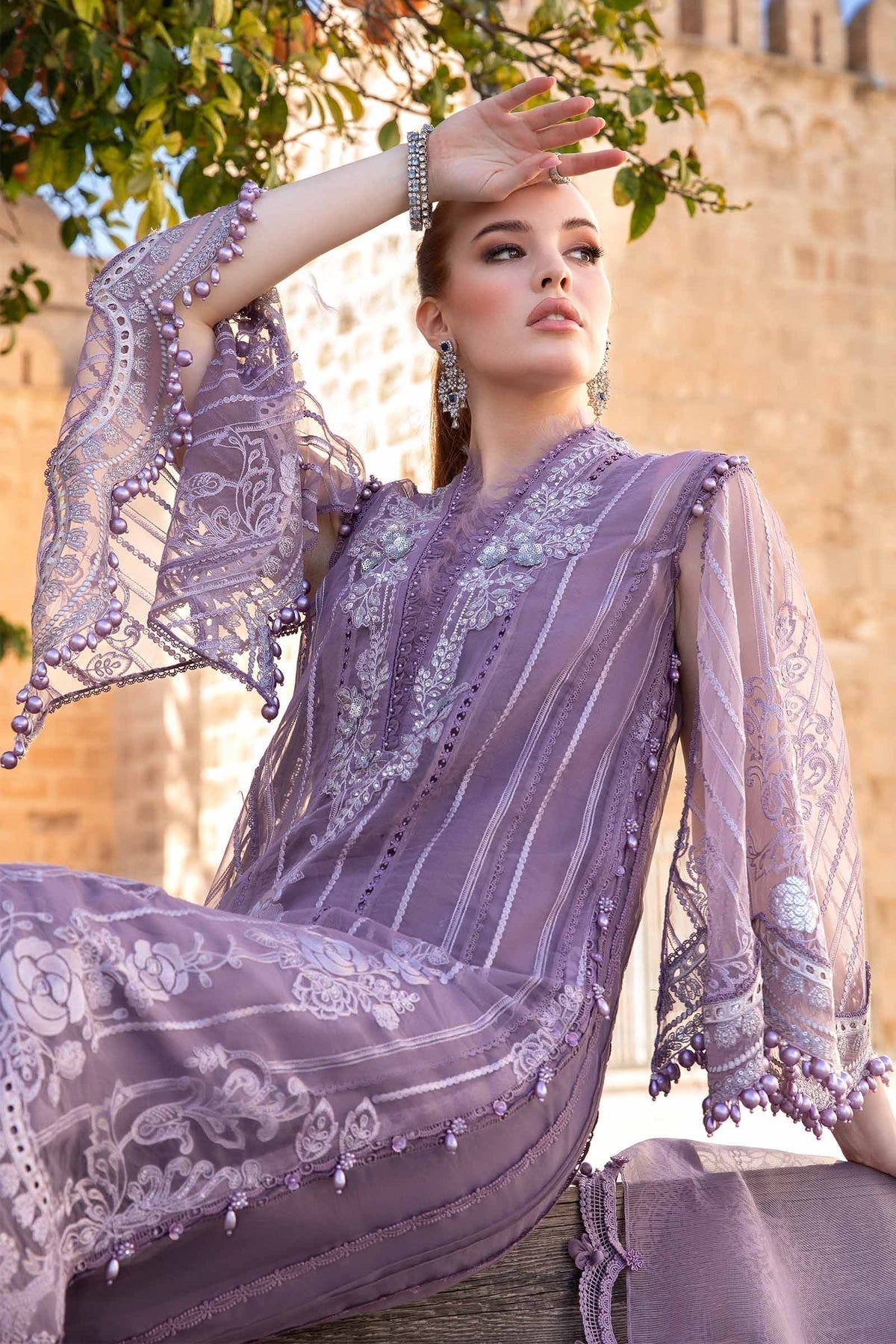 Maria B - D-2401-A