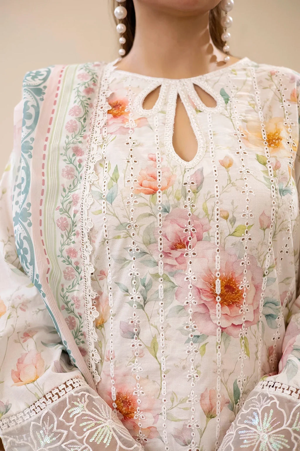 Adans Libas | Floral Edit | FLORAL EDIT 9933 - 3