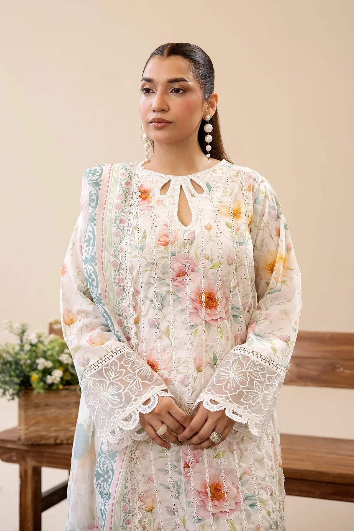 Adans Libas | Floral Edit | FLORAL EDIT 9933 - 1