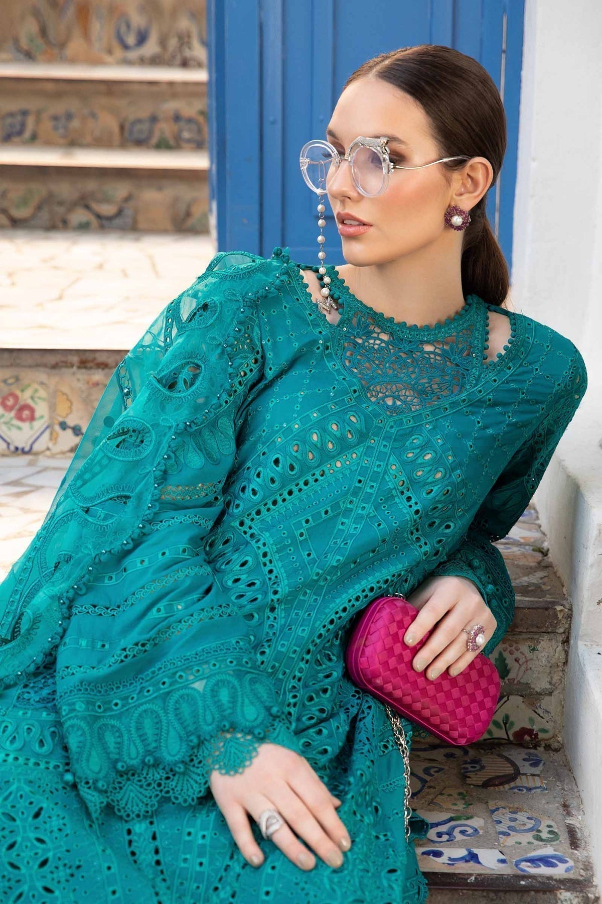 Maria B - D-2402-A - Lawn