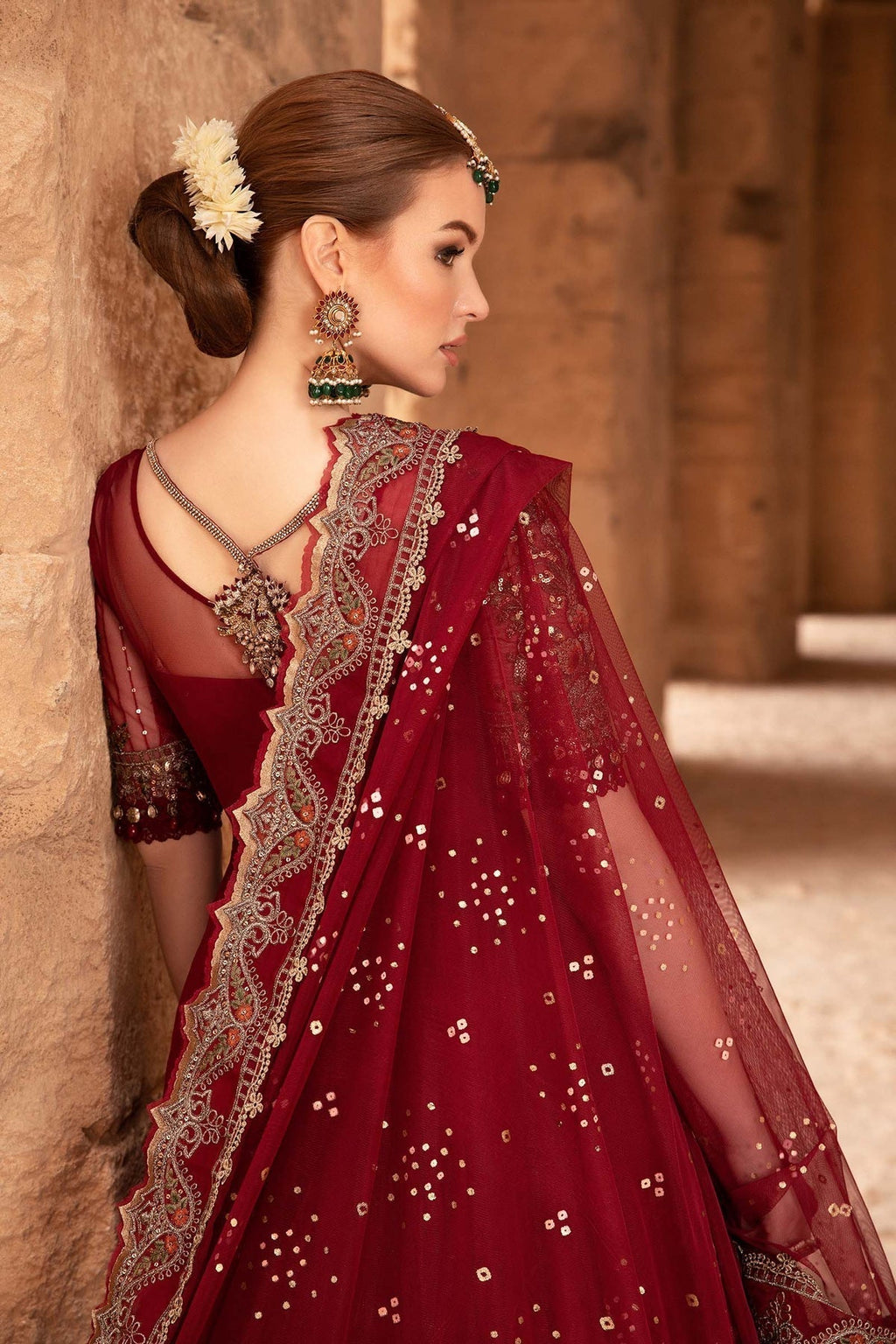 Maria B - D-2403-B - Lawn