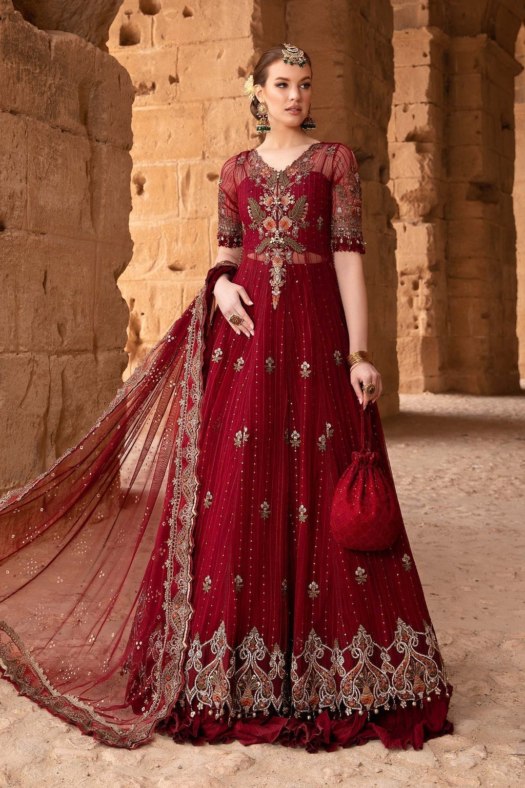 Maria B - D-2403-B - Lawn