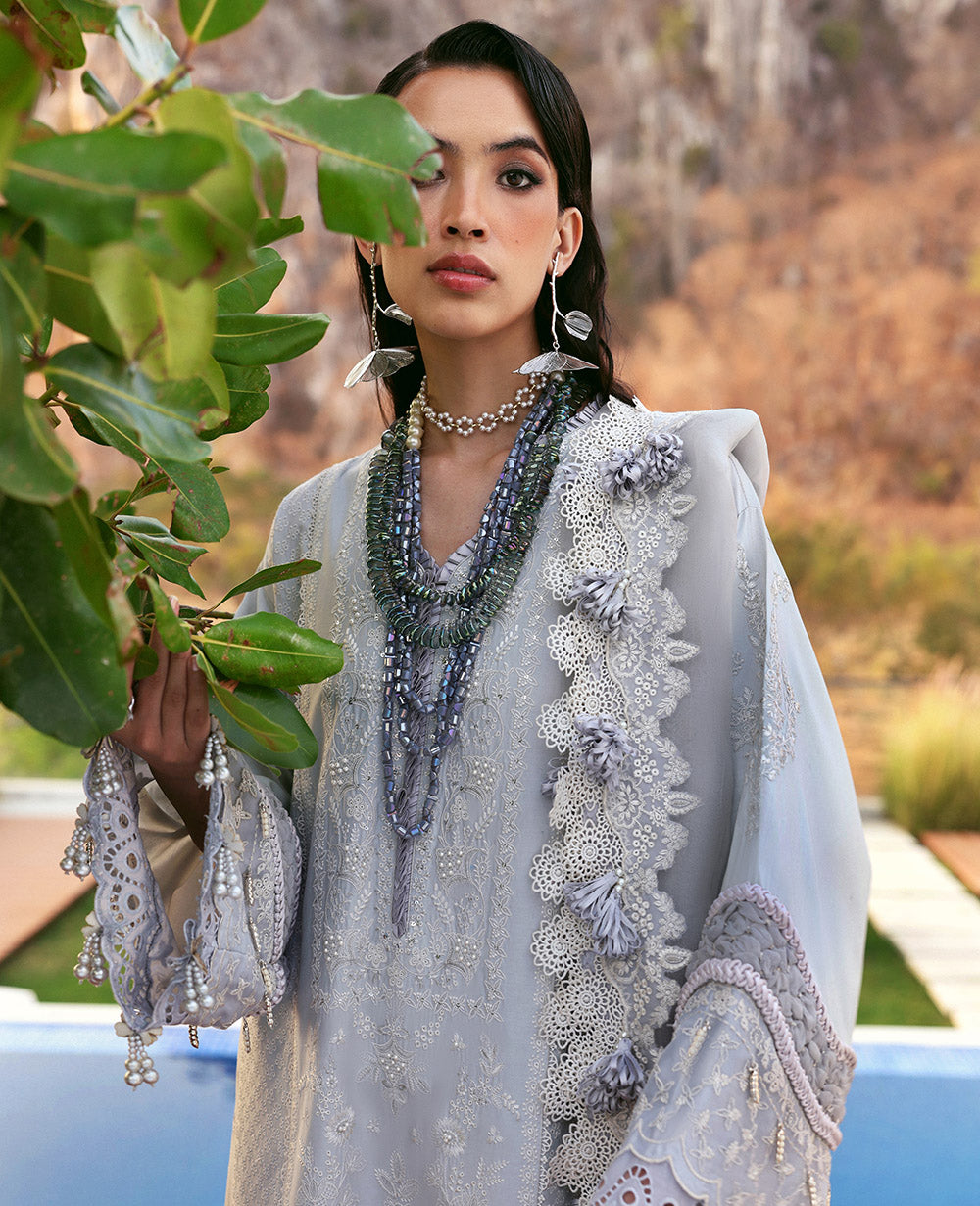 Republic Womenswear | Kalani Eid Luxury Lawn 25 | D3-B - Sitara