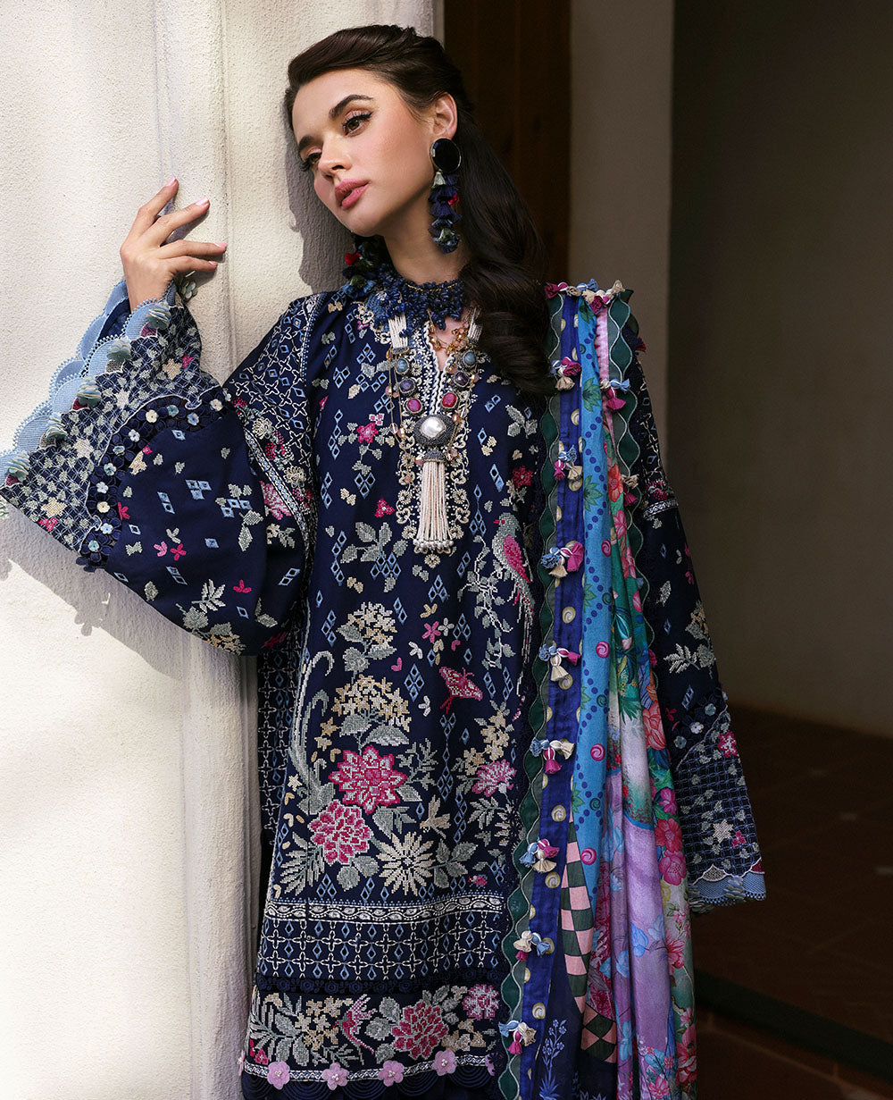 Republic Womenswear | Kalani Eid Luxury Lawn 25 | D5-B - Nyra