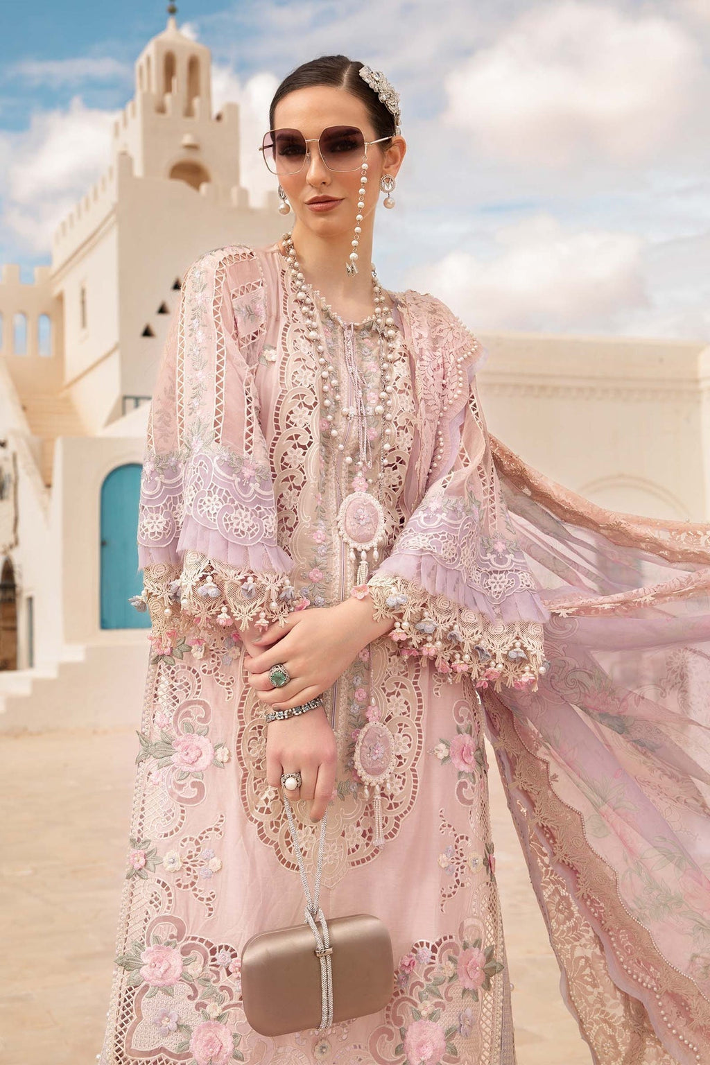 Maria B - D-2406-A - Lawn