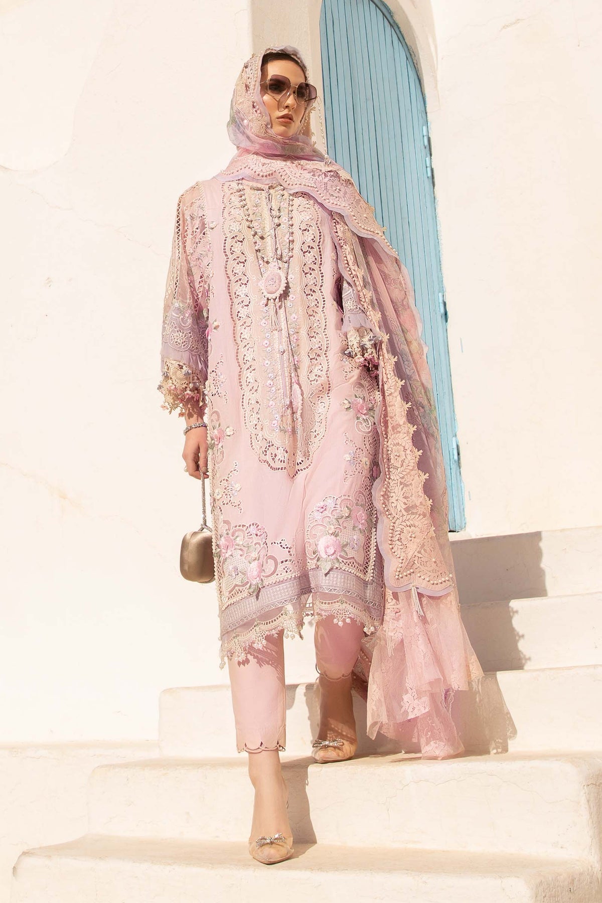 Maria B - D-2406-A - Lawn
