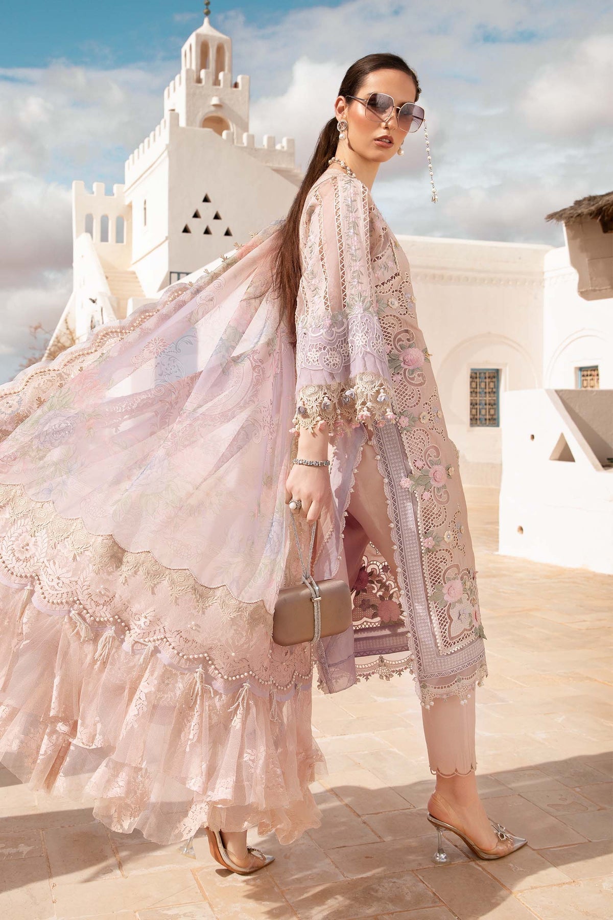 Maria B - D-2406-A - Lawn