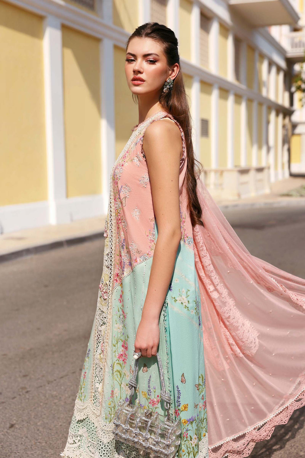 Maria B | Edit Lawn’26 | 3 Piece Unstitched Embroidered Lawn Suit