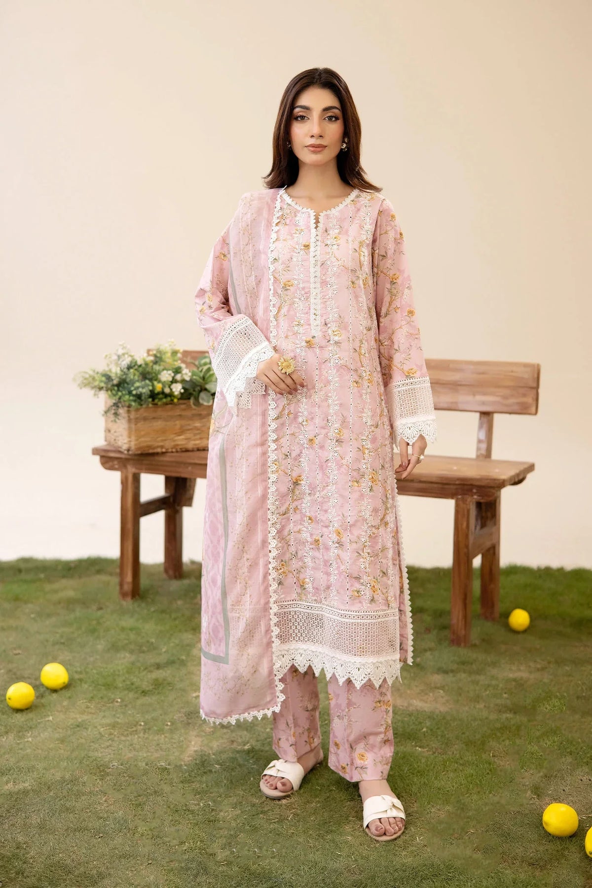 Adans Libas | Floral Edit | FLORAL EDIT 9929 - 1