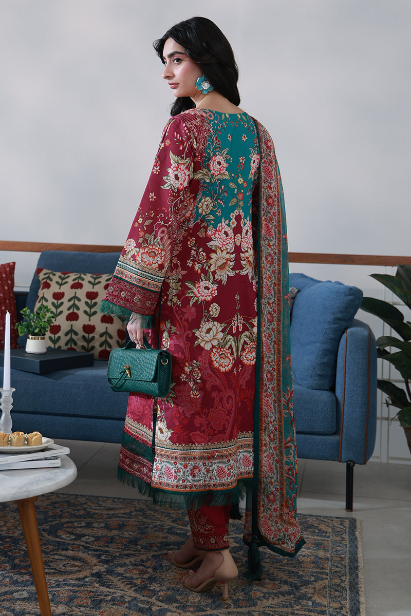 Gulaal | Delia Lawn | Hilyn