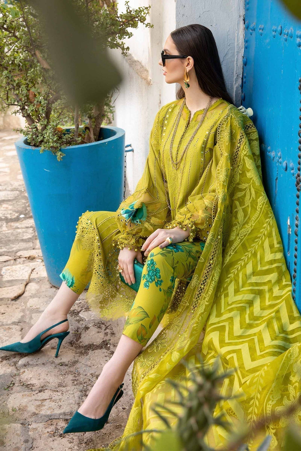 Maria B - D-2408-A - Lawn